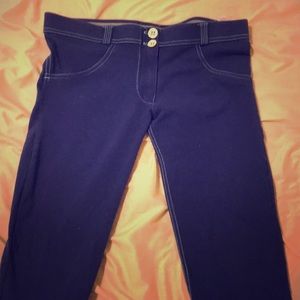 Freddys blue pants